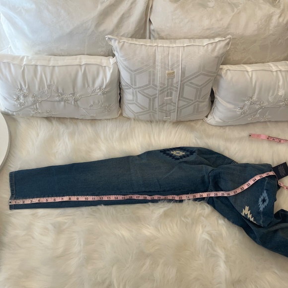 NWT Chaps Blue Jeans/Embroidered/Slimming Fit/Slim Leg - Picture 15 of 16